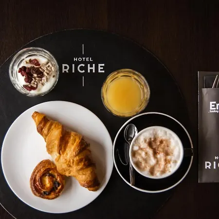 Hotel Riche-2